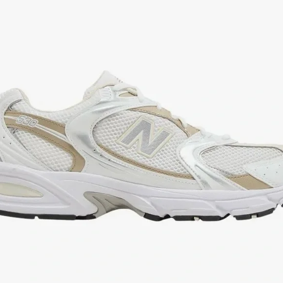 New Balance shoes - Picture 6 of 8